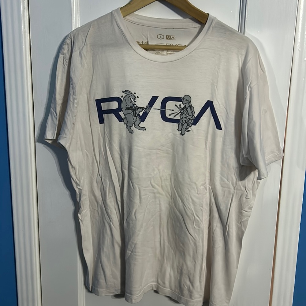 RVCA t shirt